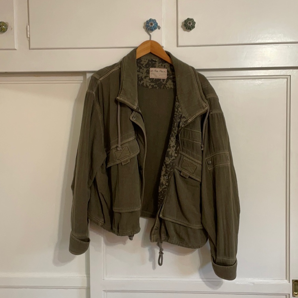 Like new* Free People olive green utility jacket